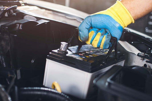 Alternator vs Battery: What's the Difference?